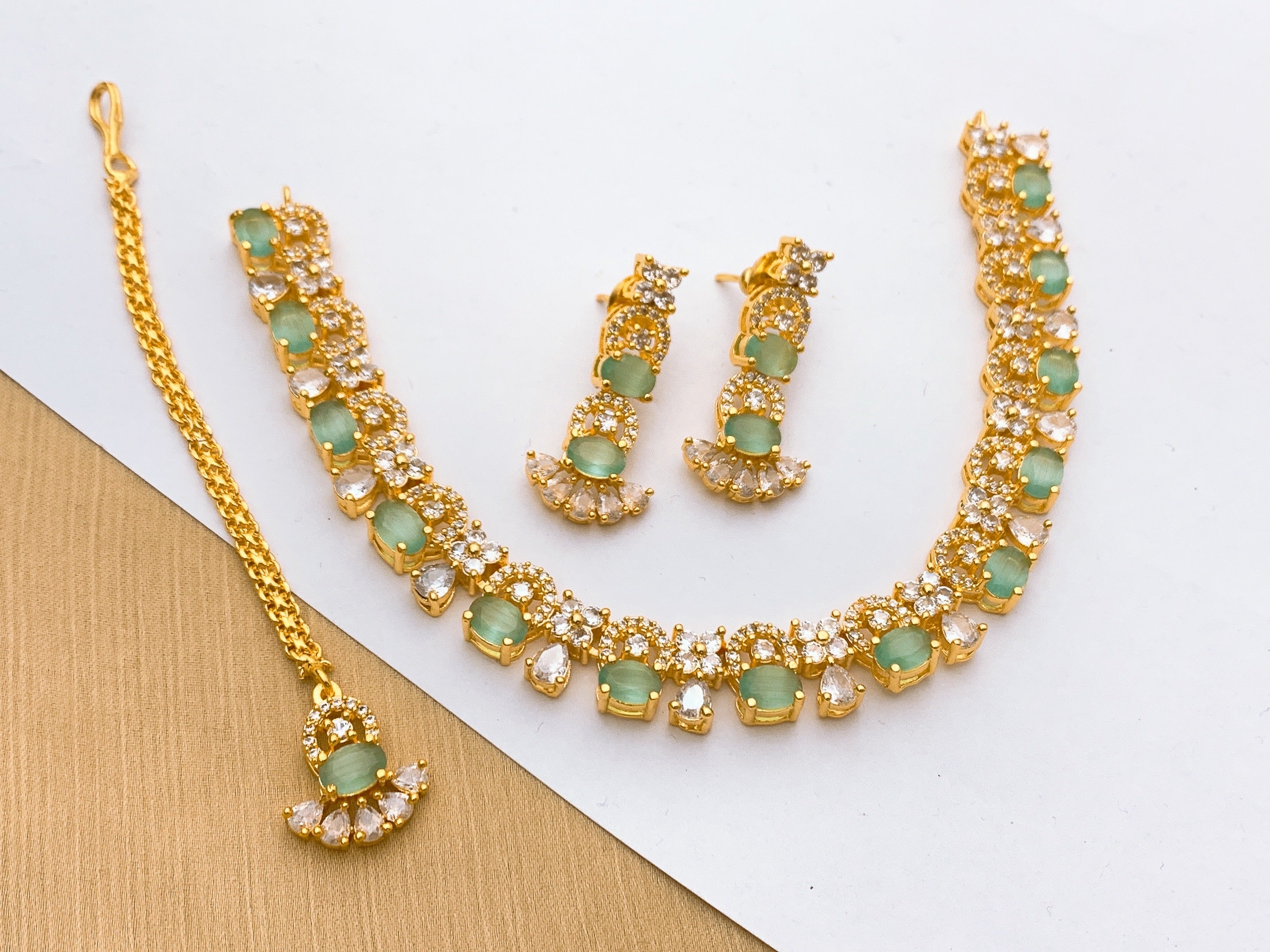 Necklace set