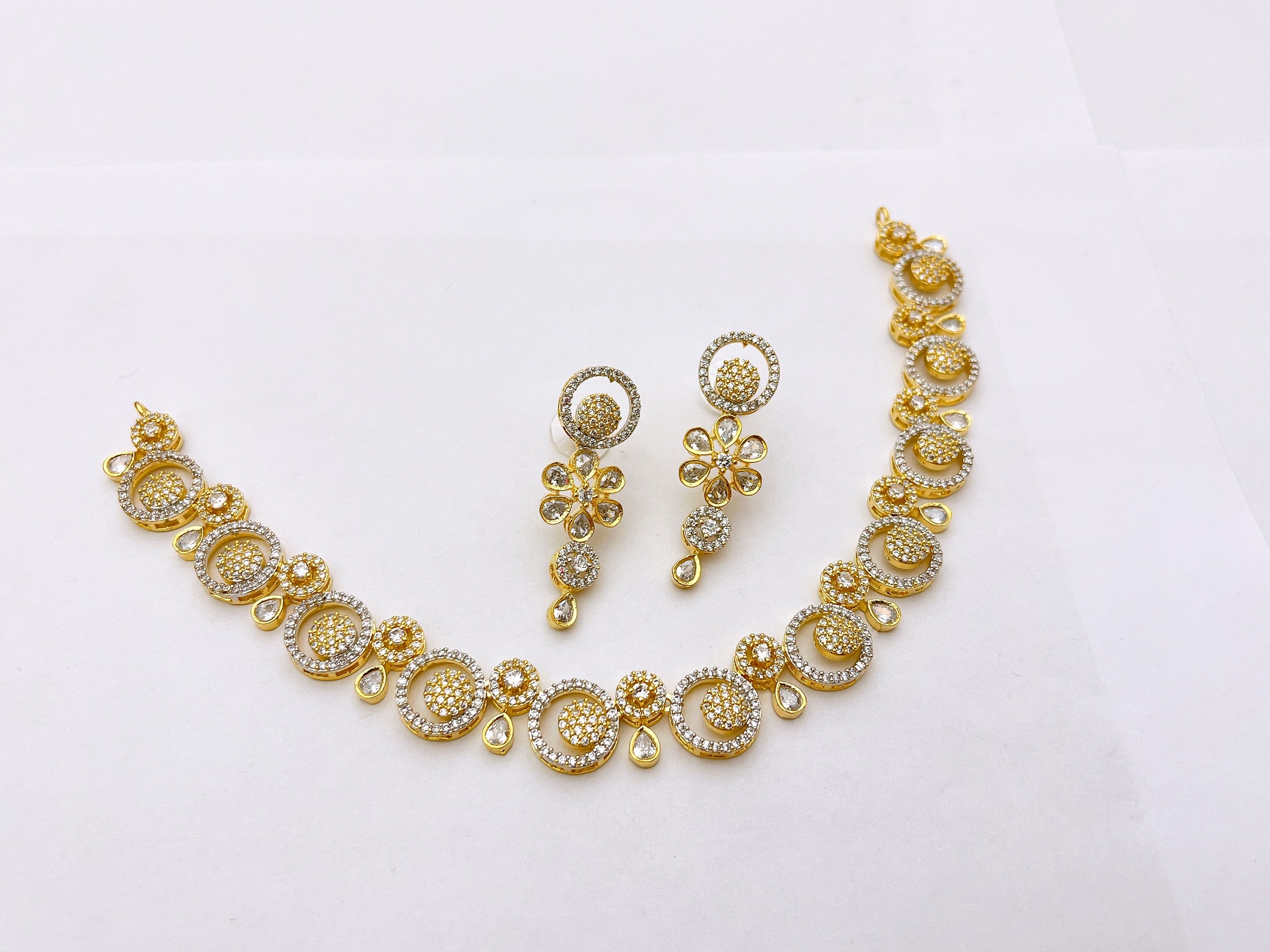Necklace set