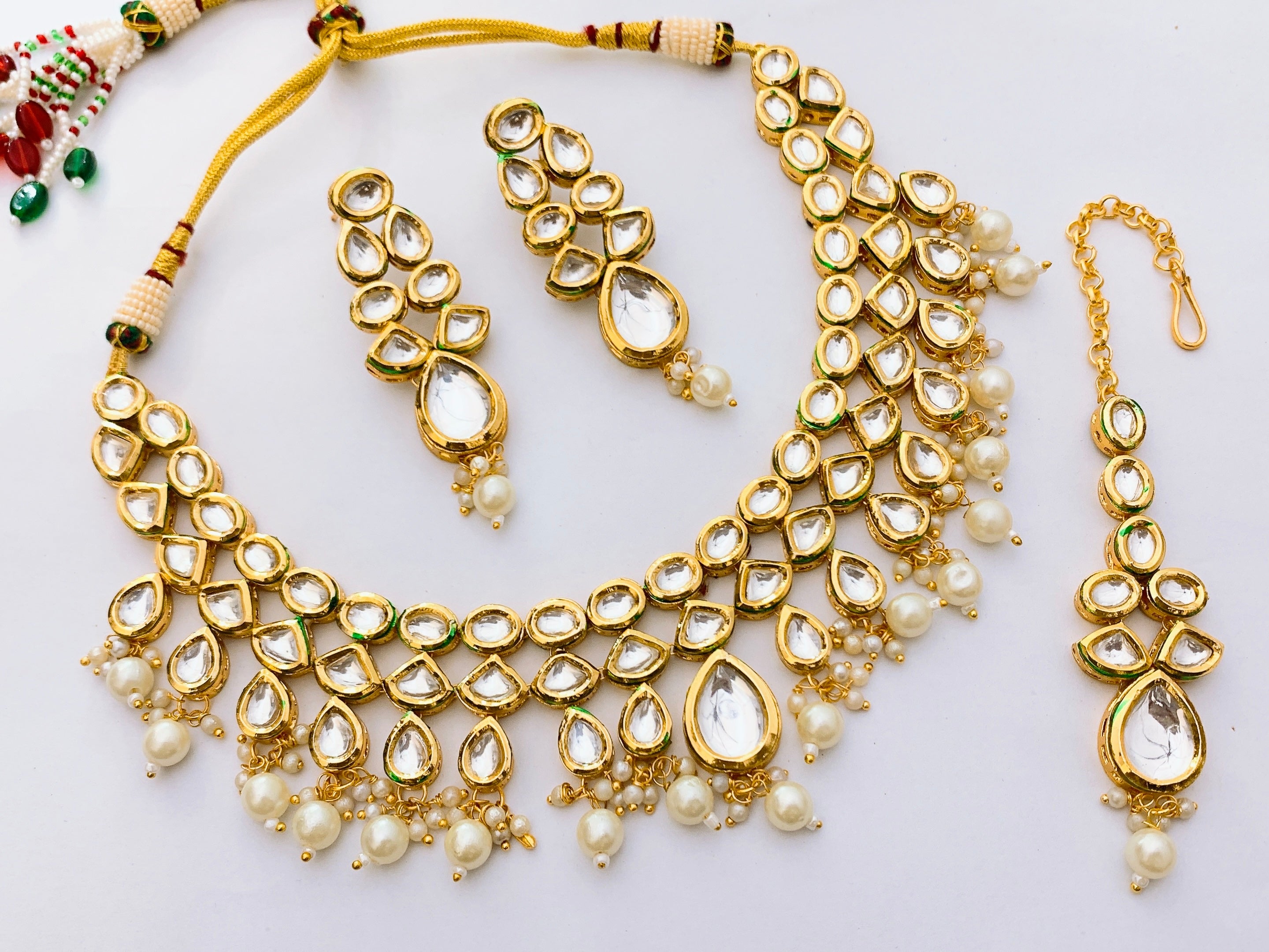 Necklace set