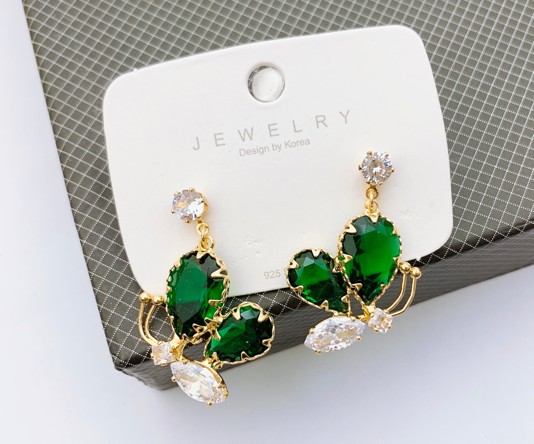 Earring