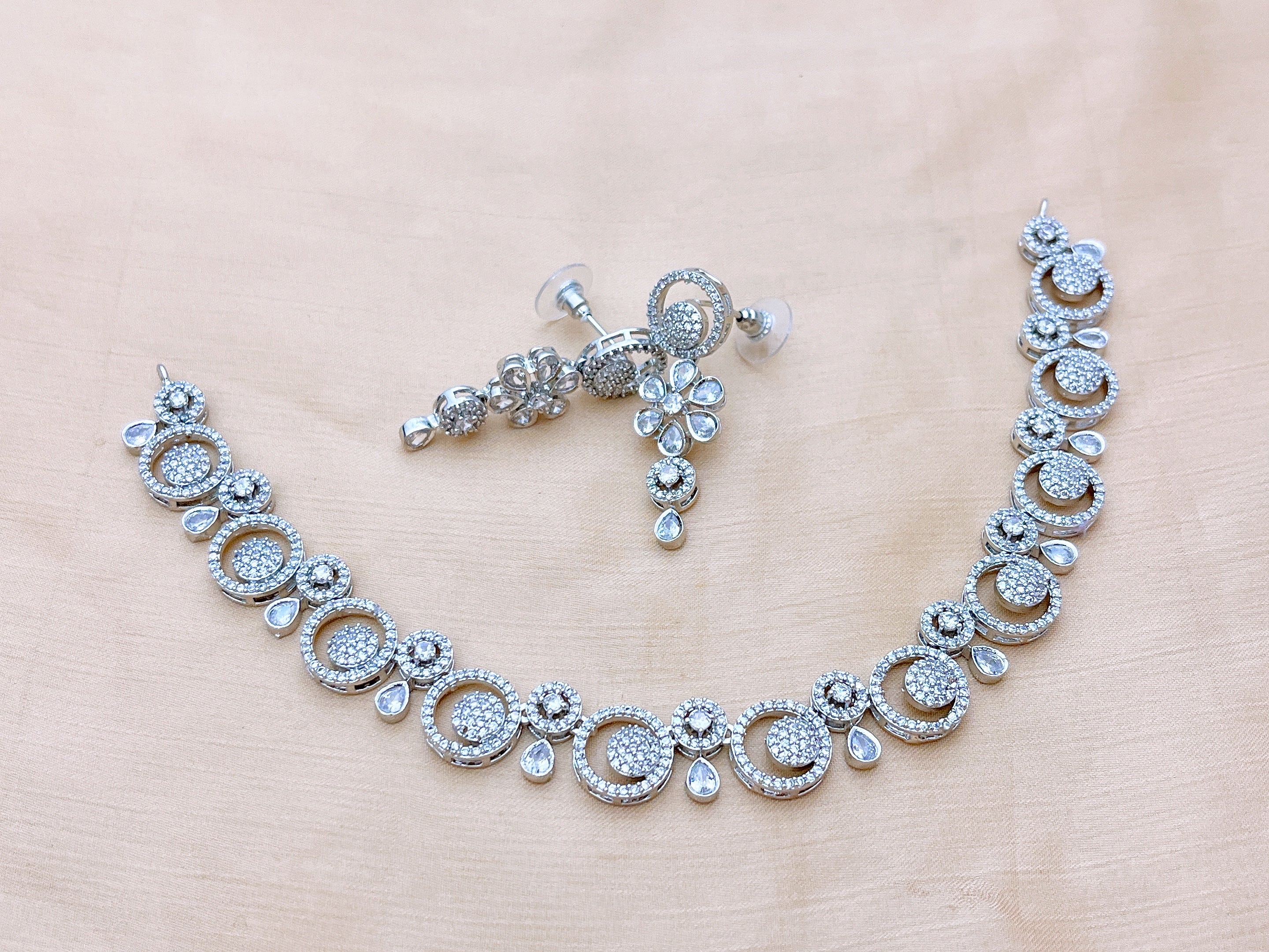 Necklace set