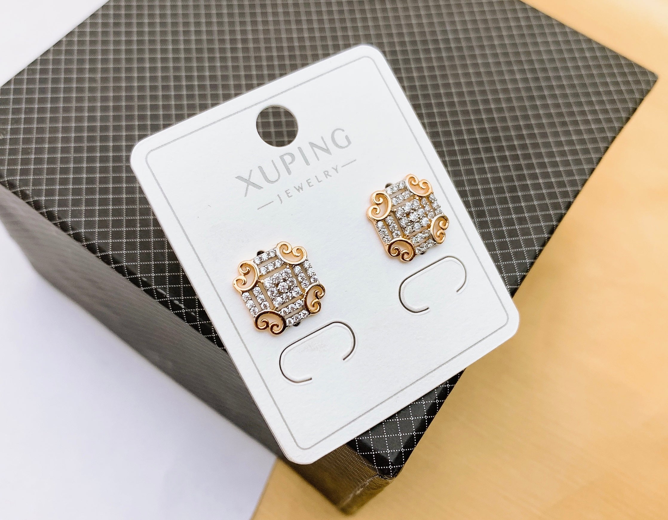 Xuping tops