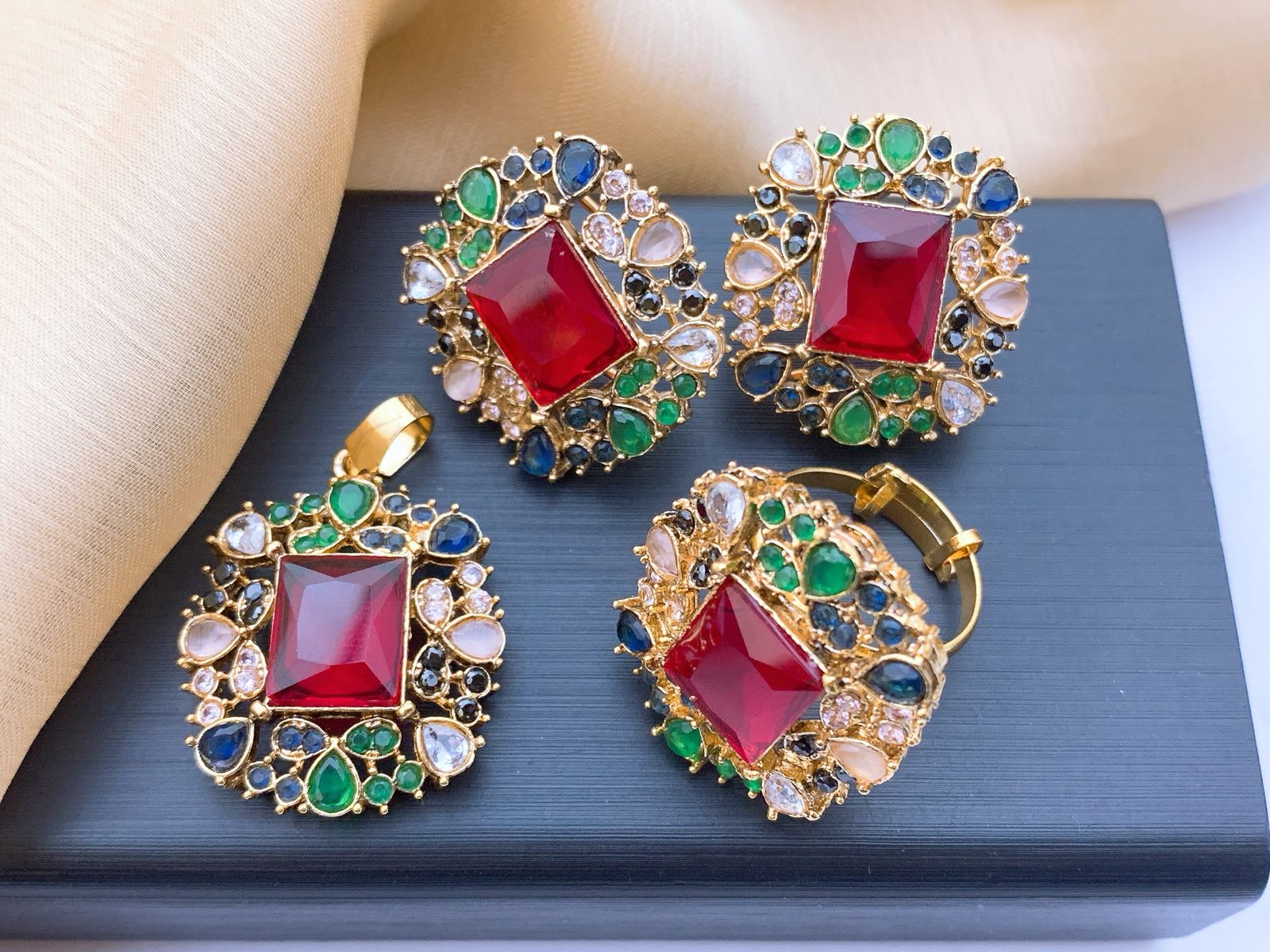Locket Set