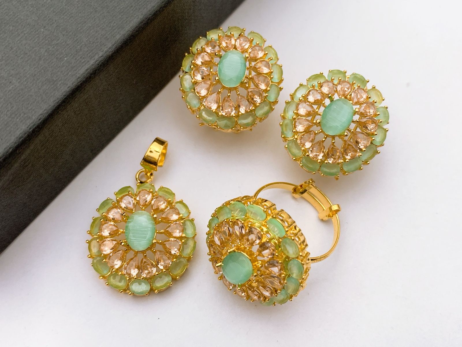 Lockets