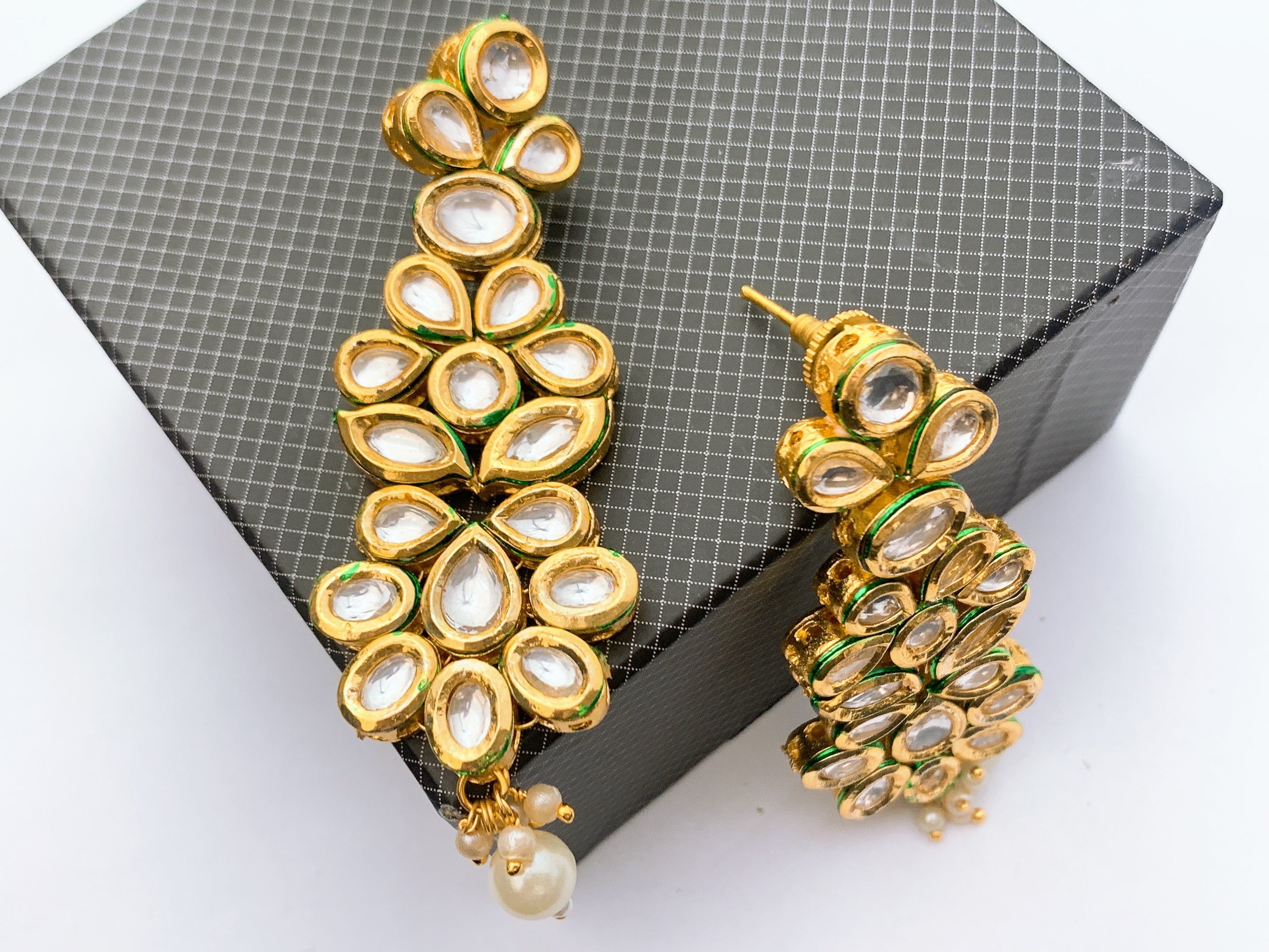 Kundan earrings