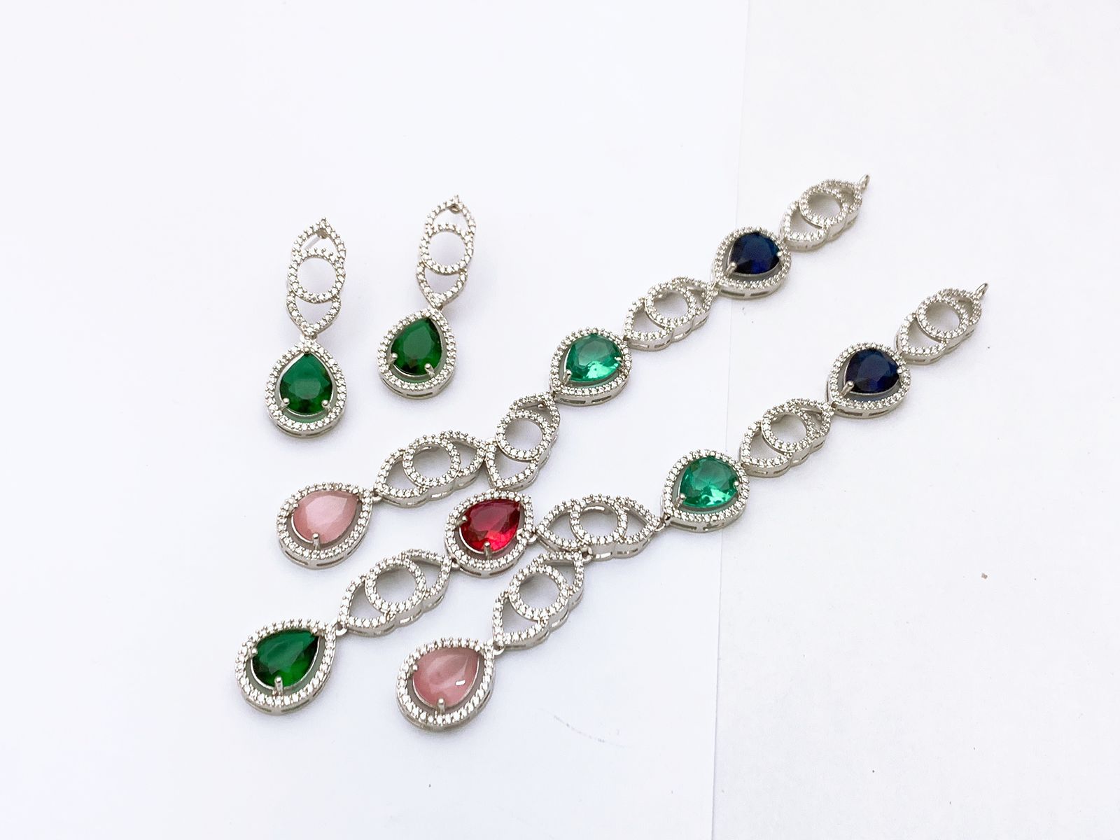 Necklace set