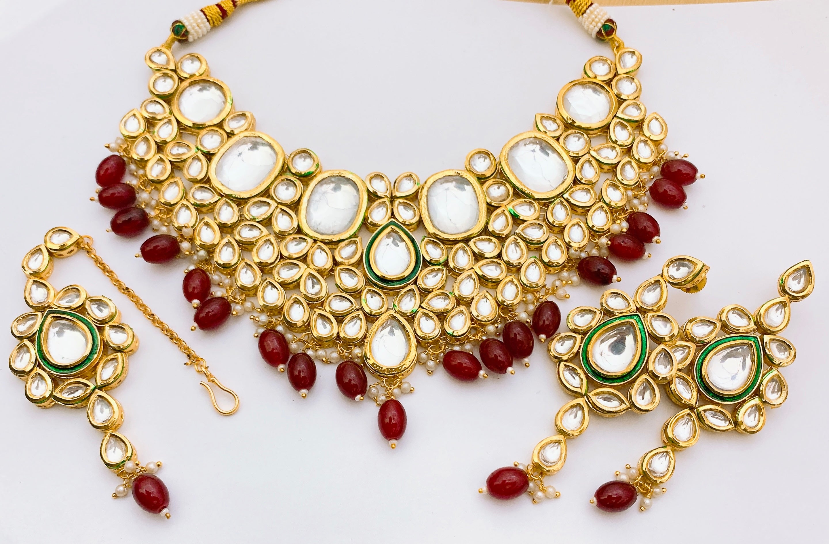 Necklace set