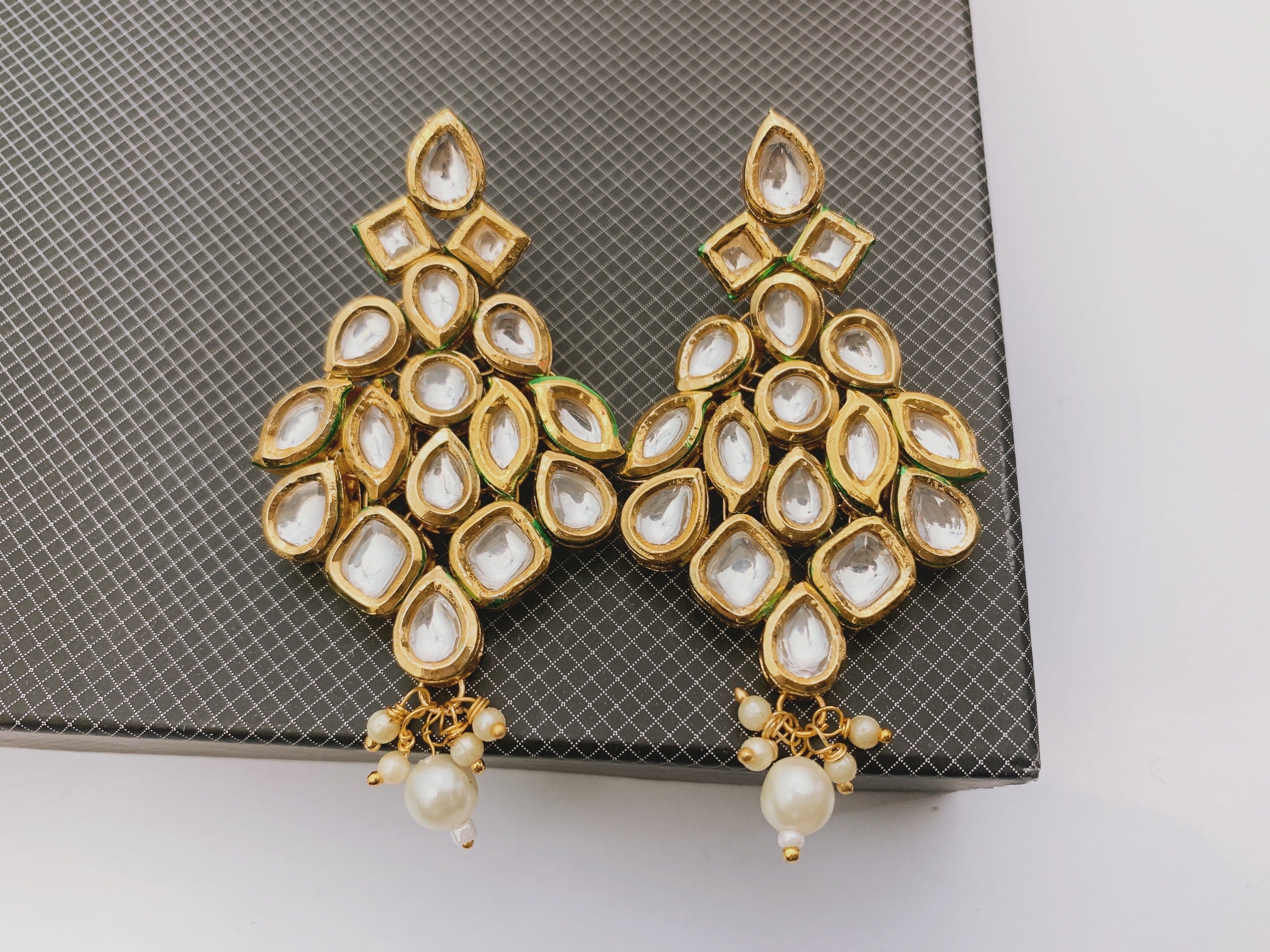 Kundan earrings
