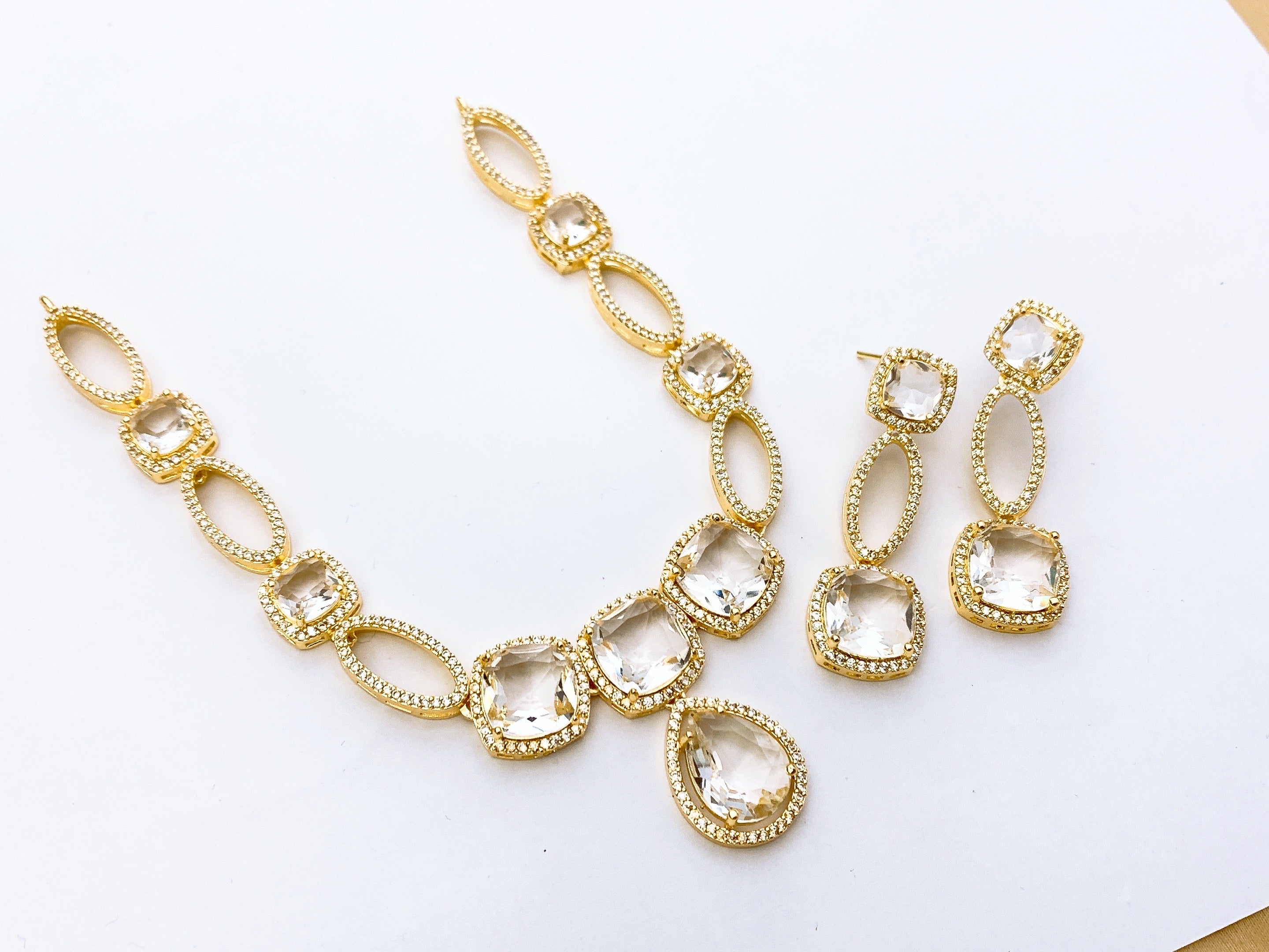 Necklace set