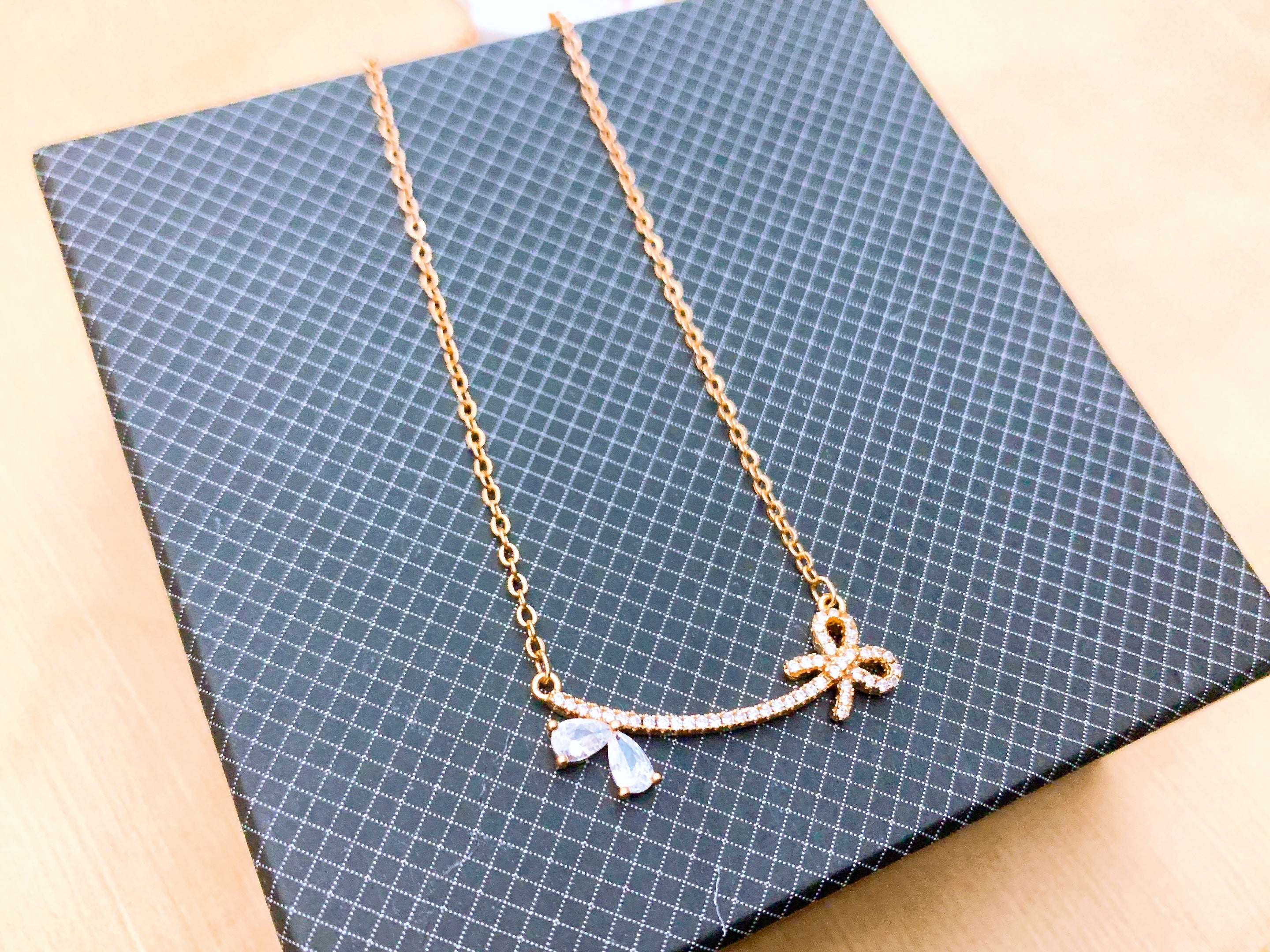 Locket chain