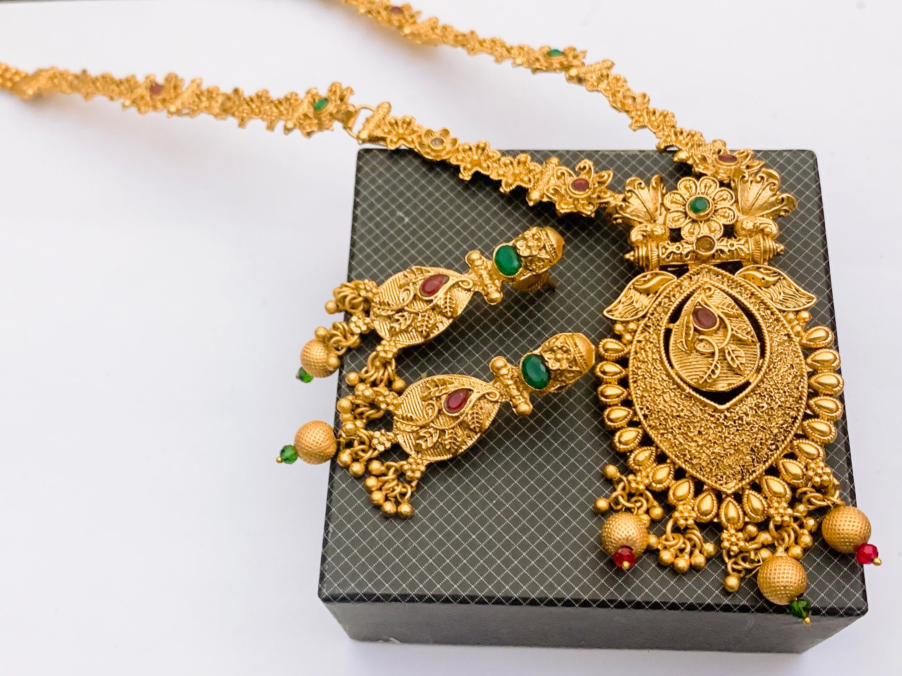 Rajwari mala set