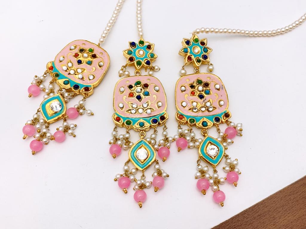Earrings&Bindiya