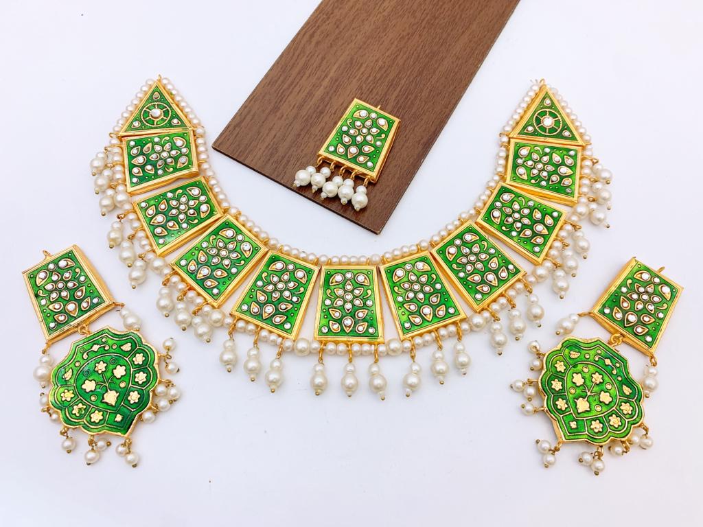 Necklace Set
