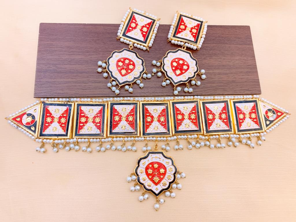 Choker Set