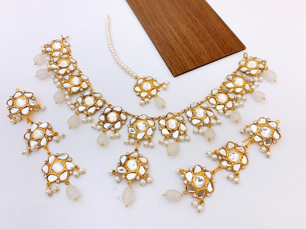 Necklace Set