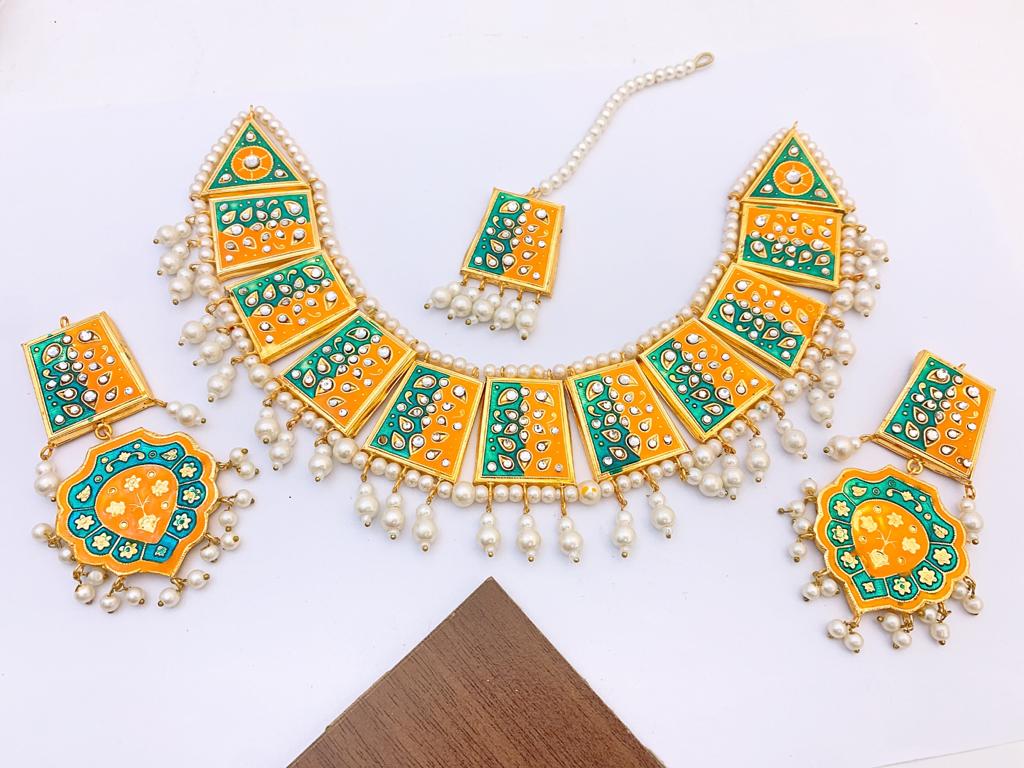 Necklace Set