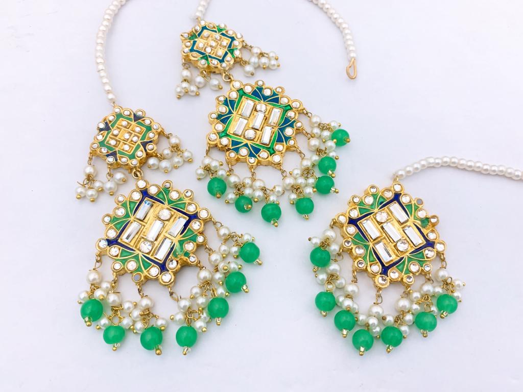 THAPPA KUNDAN EARRINGS & BINDIYA