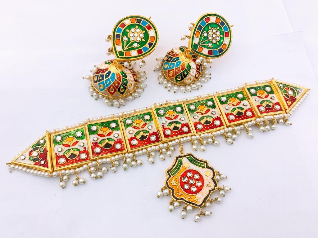 Choker Set