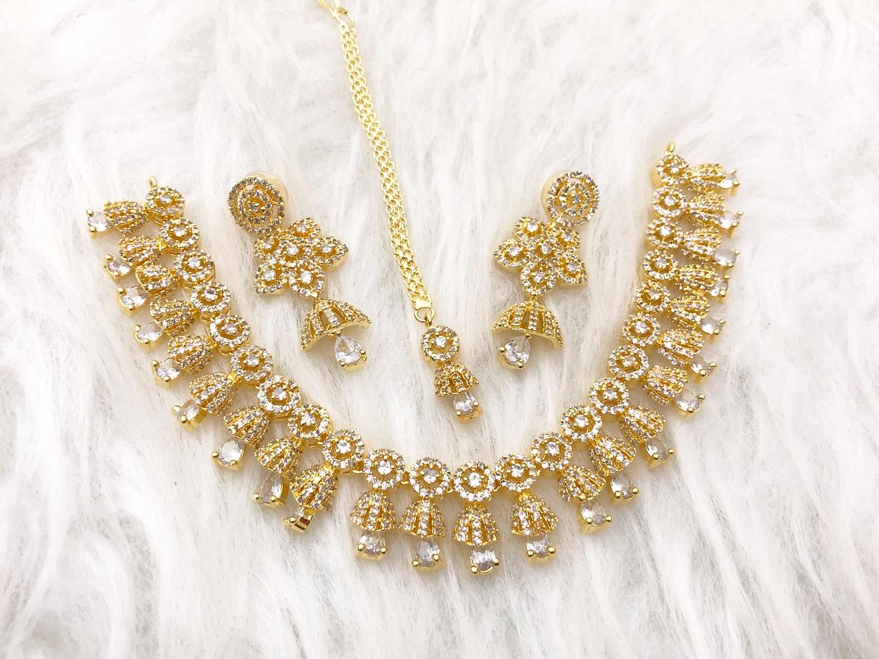 Necklace set