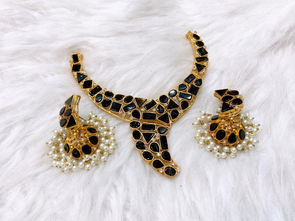 Necklace Set