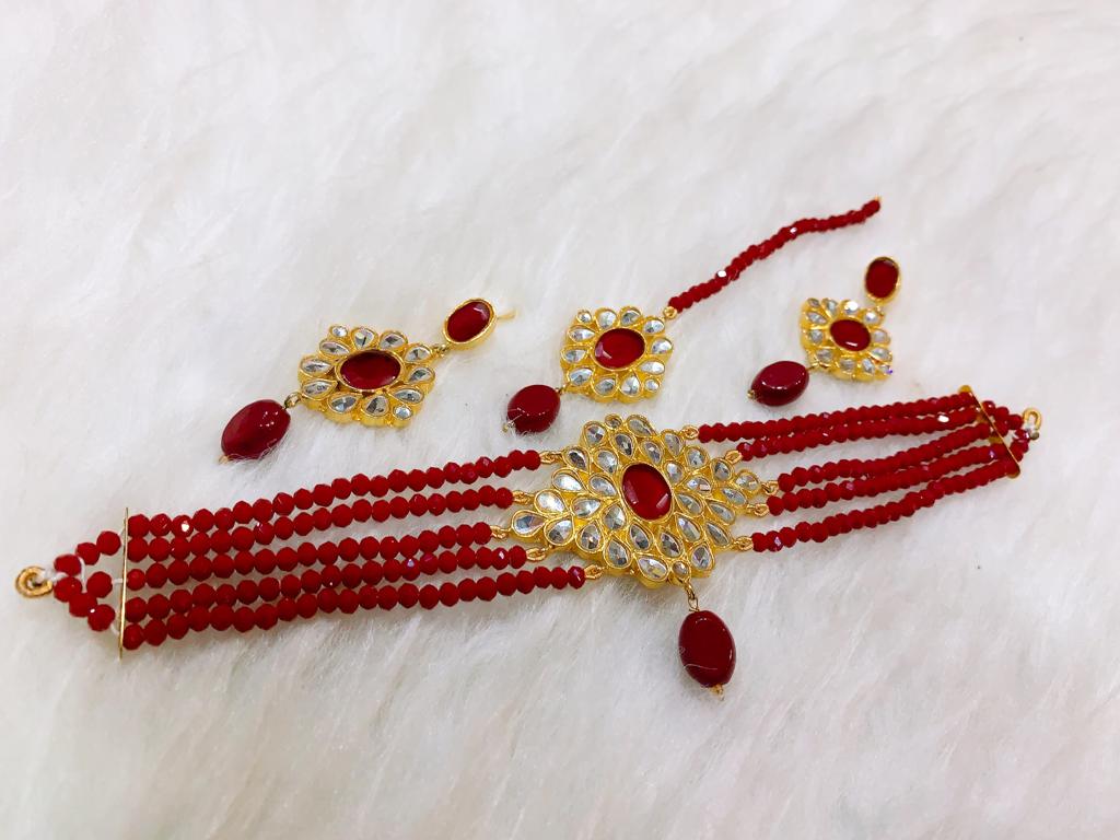 Choker Set