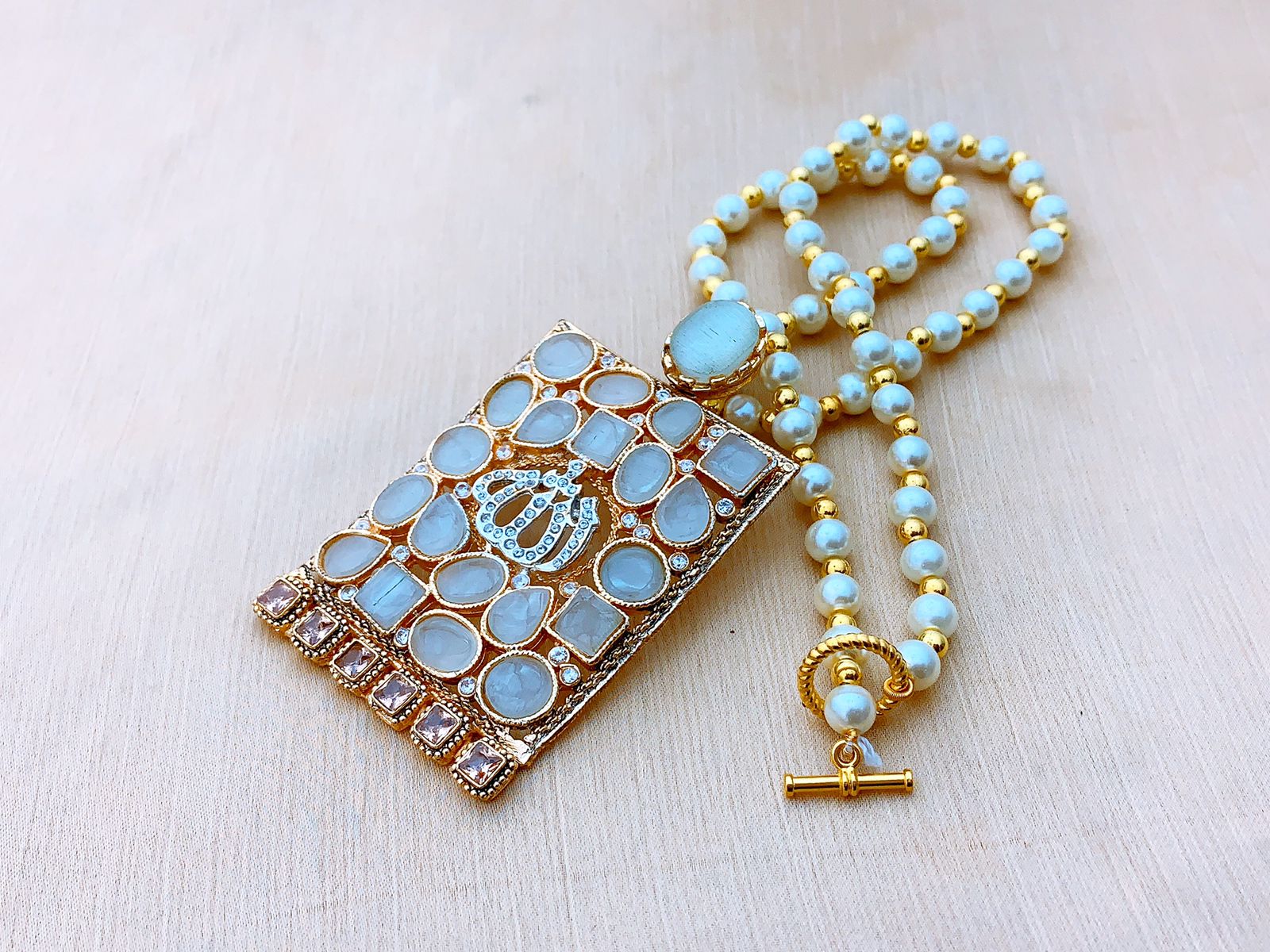 Locket