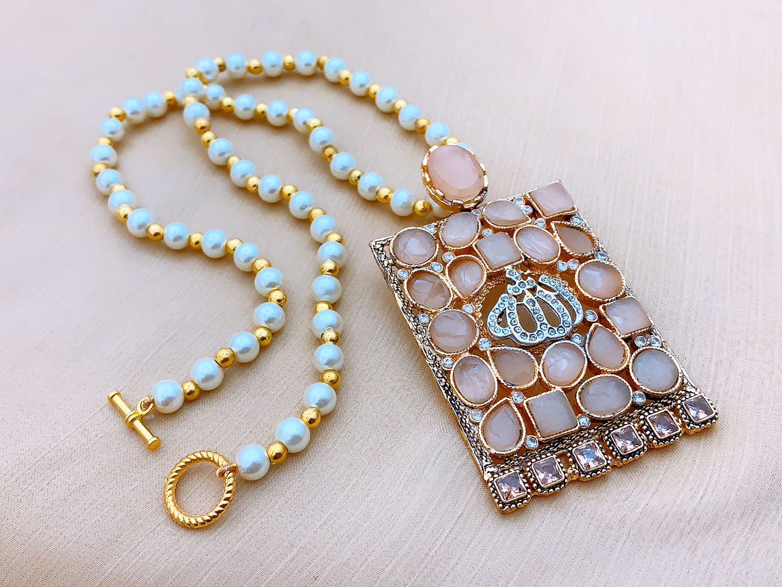 Locket