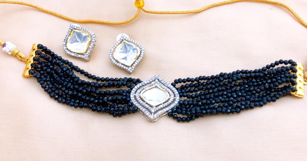 Choker Set