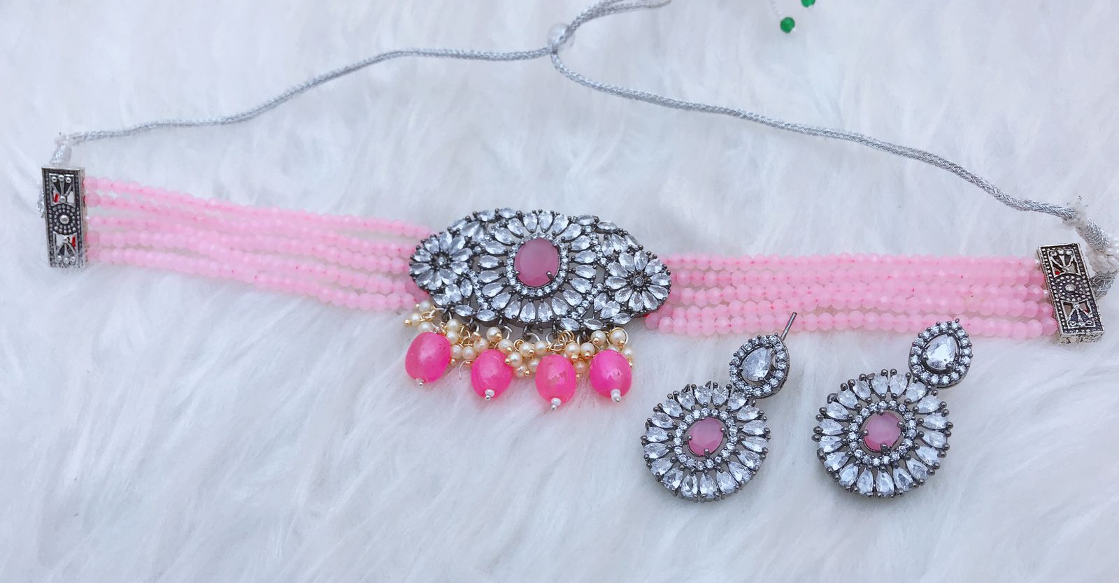 Necklace Set