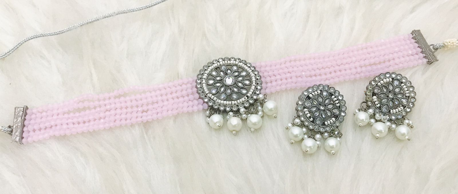 Choker Set