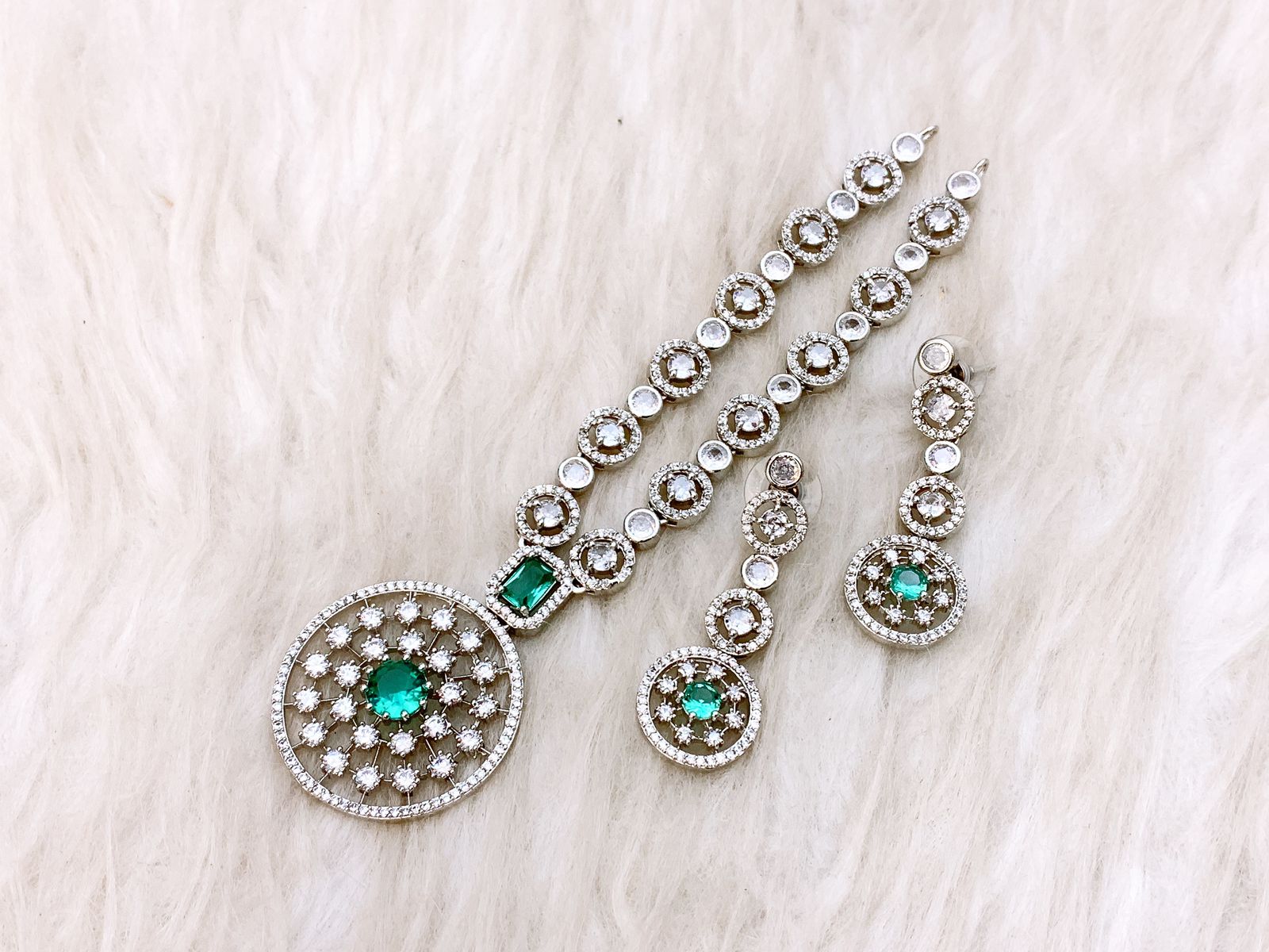 Necklace Set
