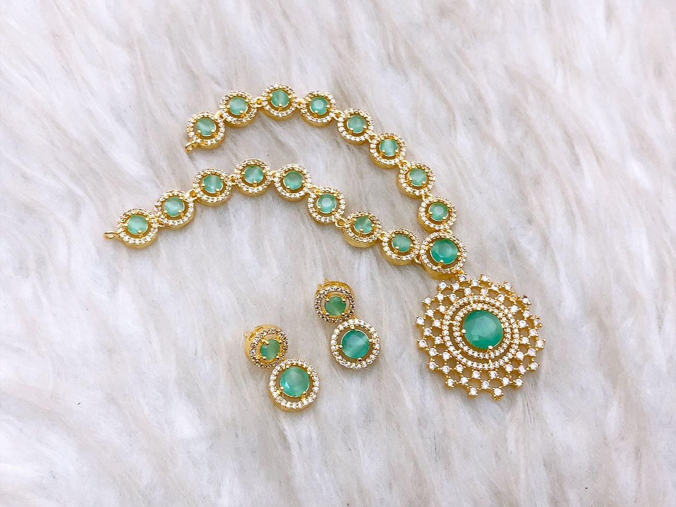 Necklace Set