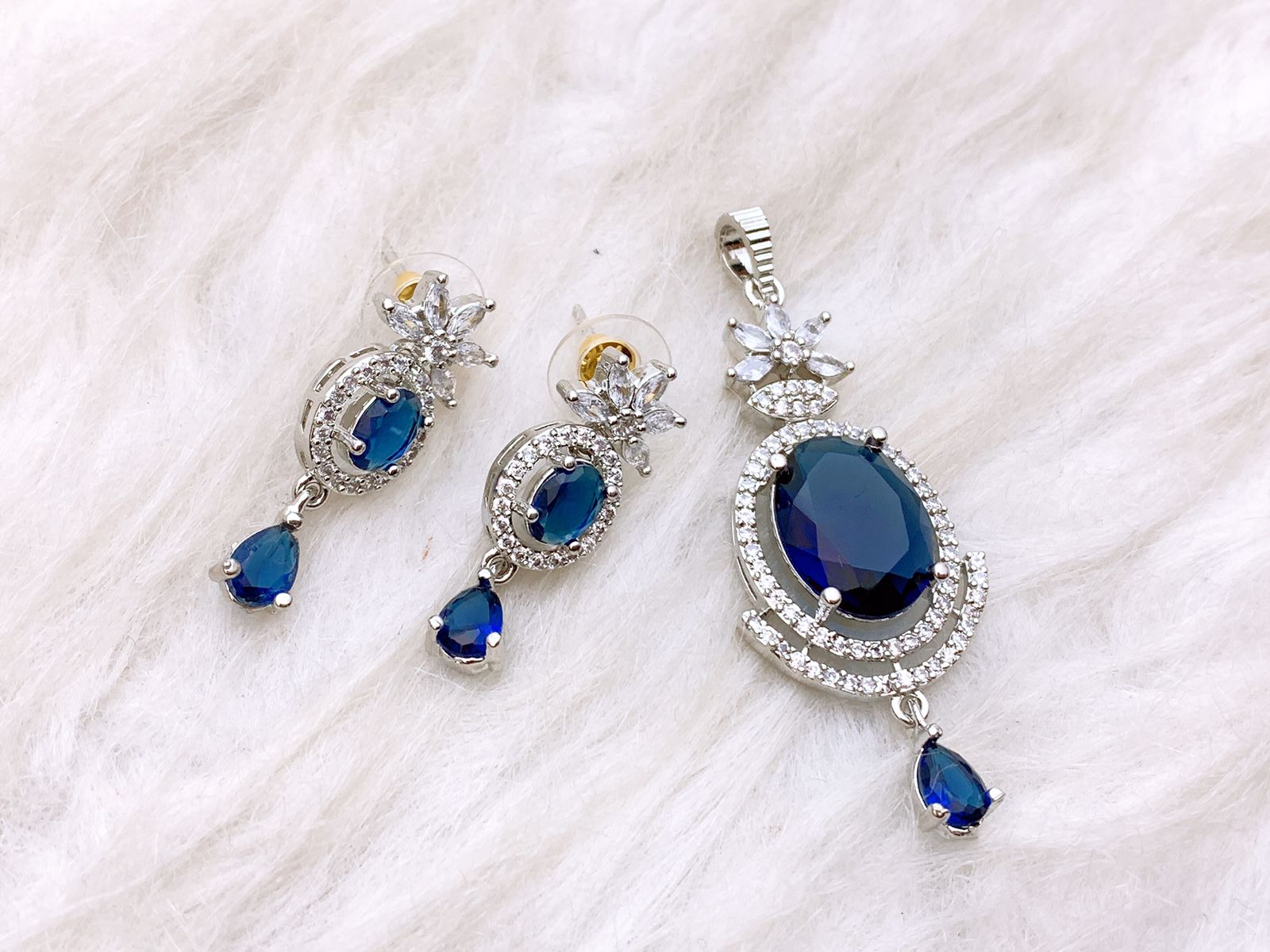 Locket Set