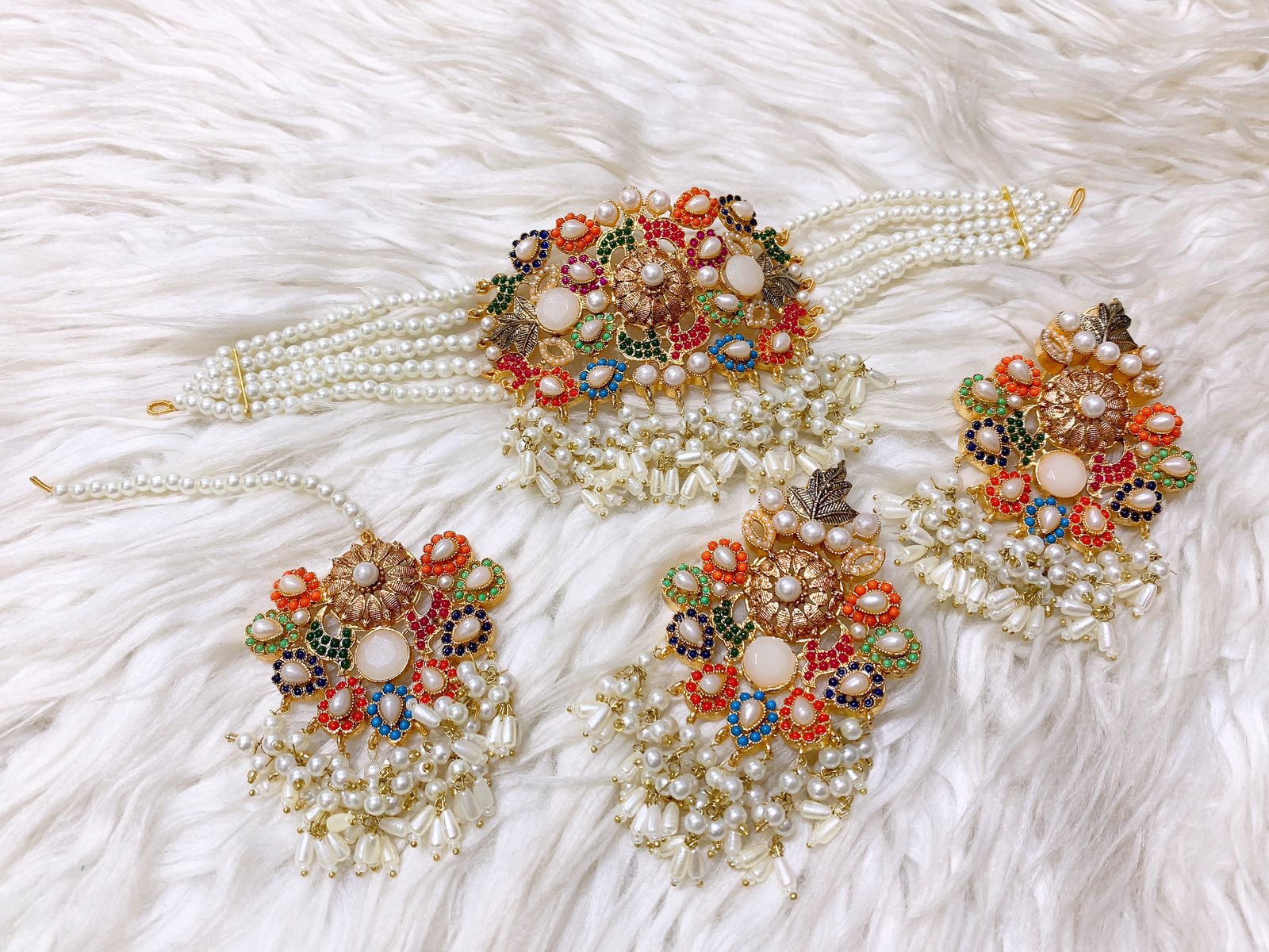 9 Ratan Choker Set