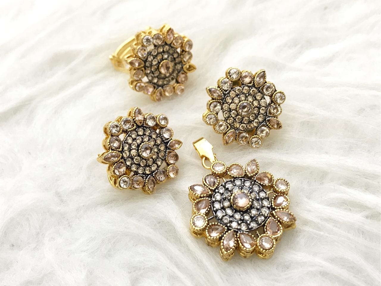 Locket Set