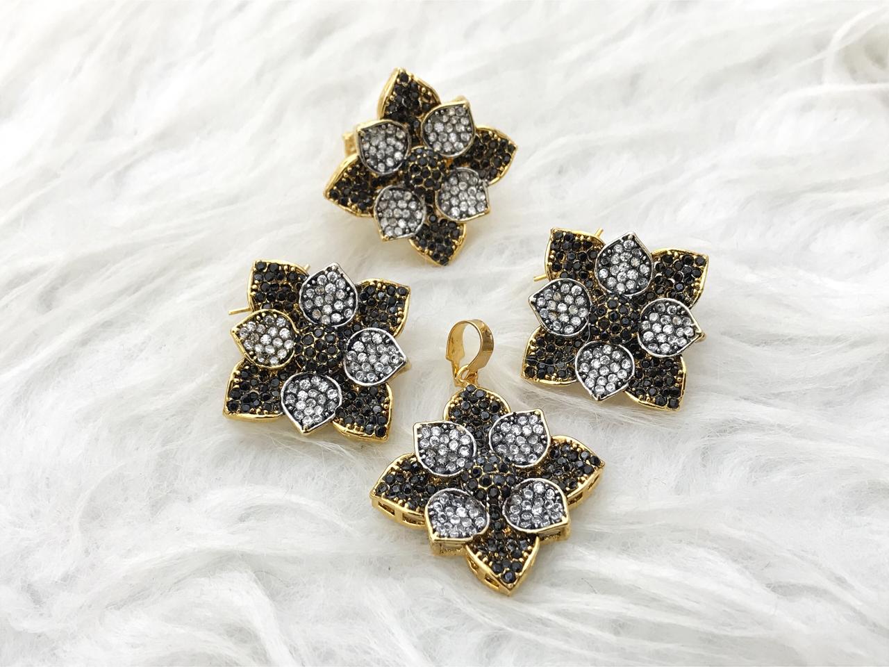 Locket Set
