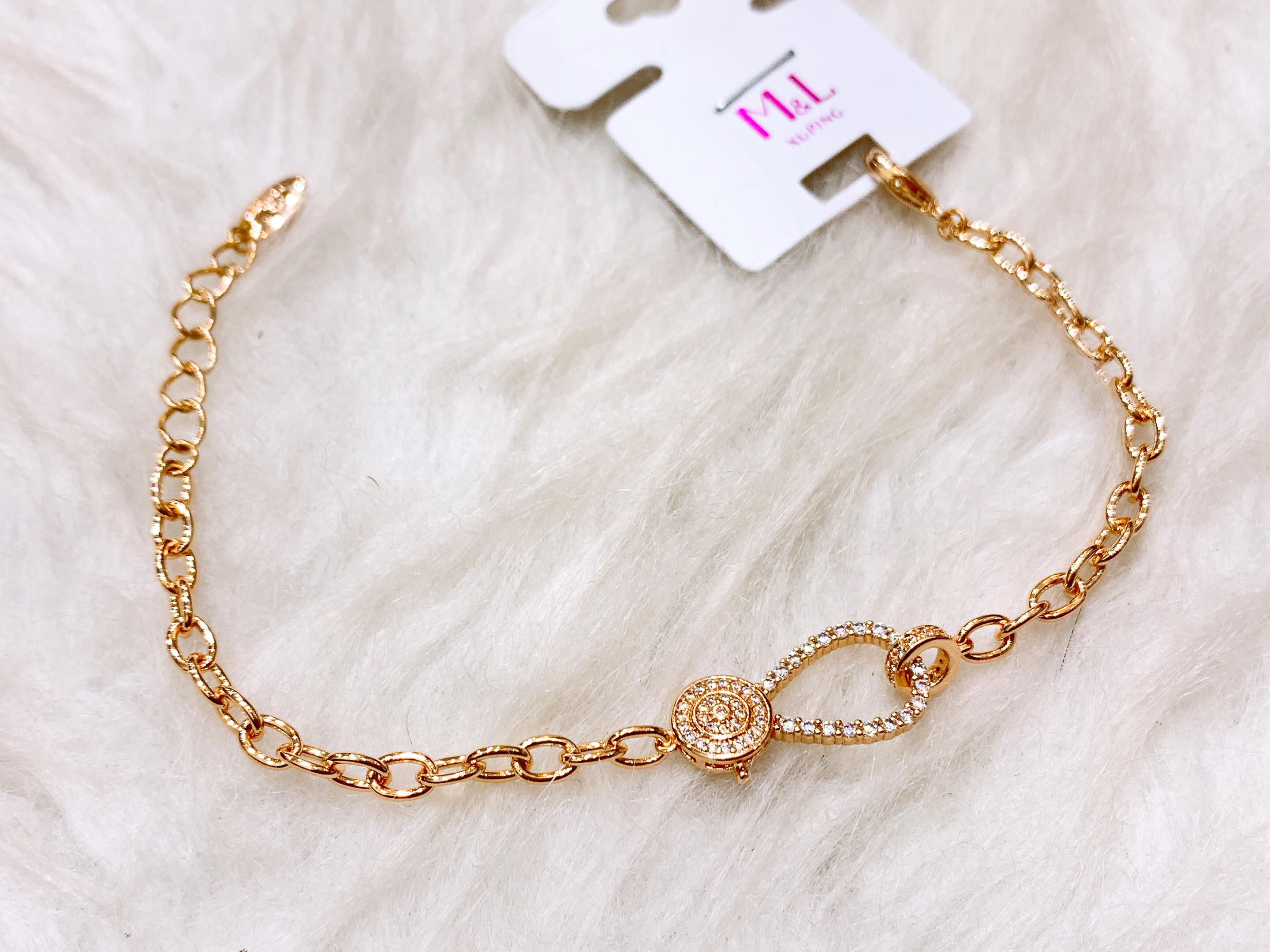 Anklet