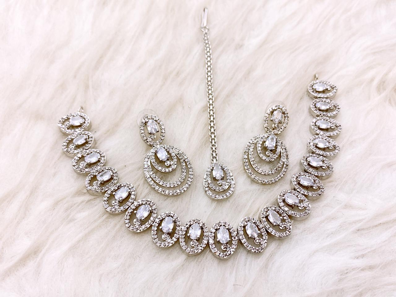 Necklace Set