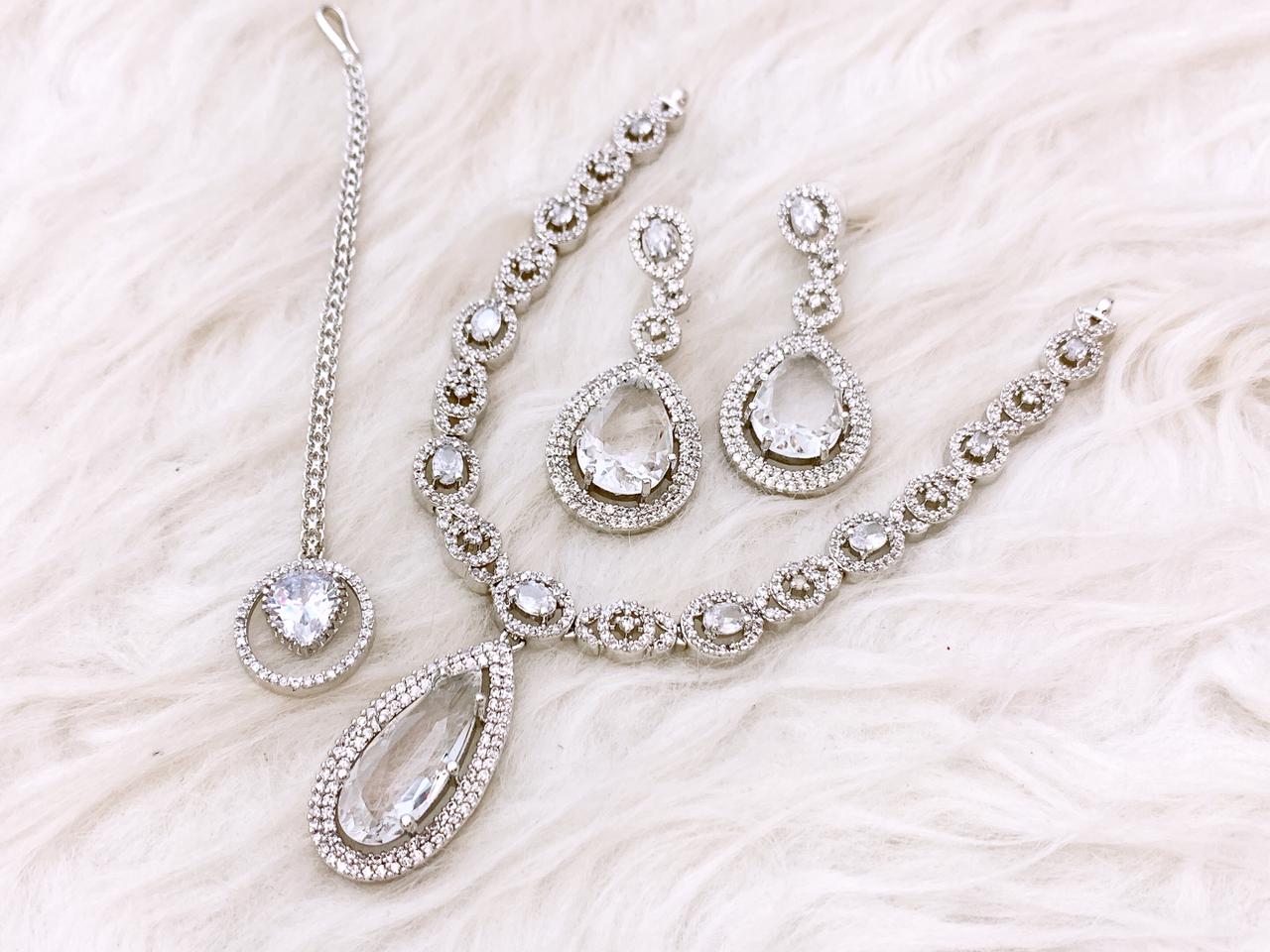 Necklace Set