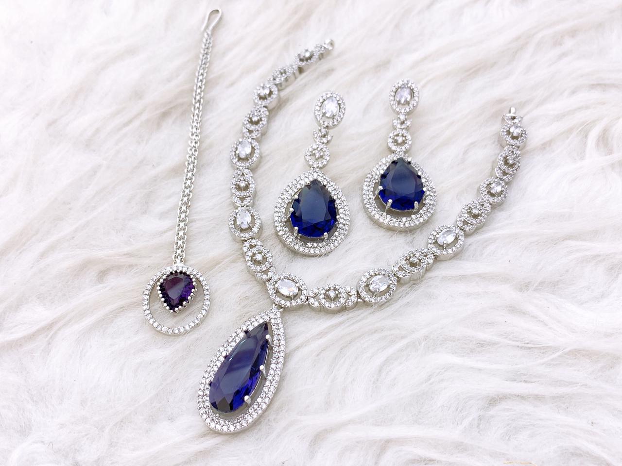 Necklace Set