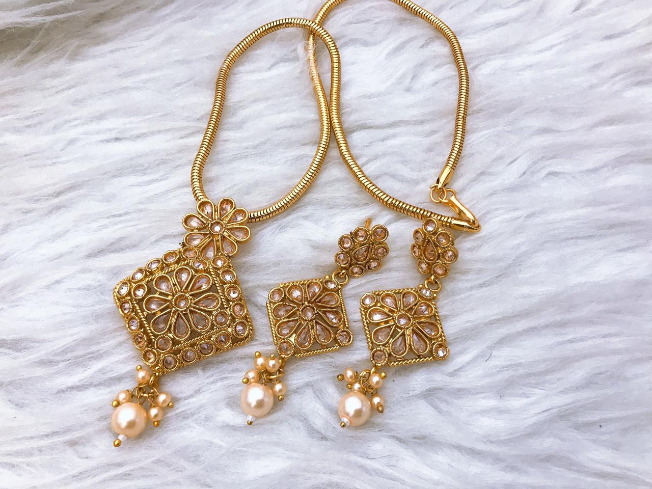 Locket Set