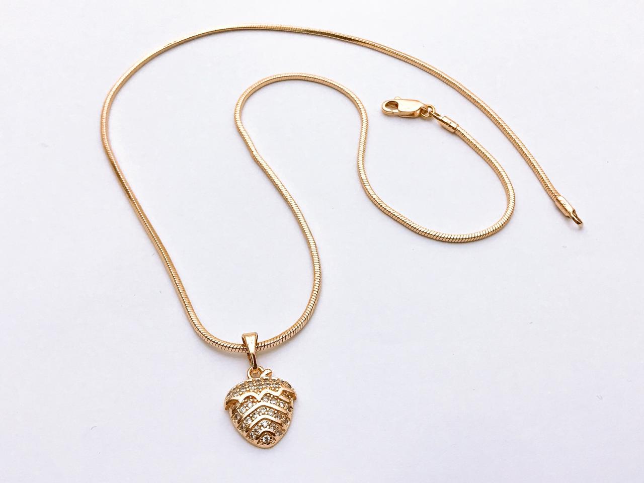 Locket chain