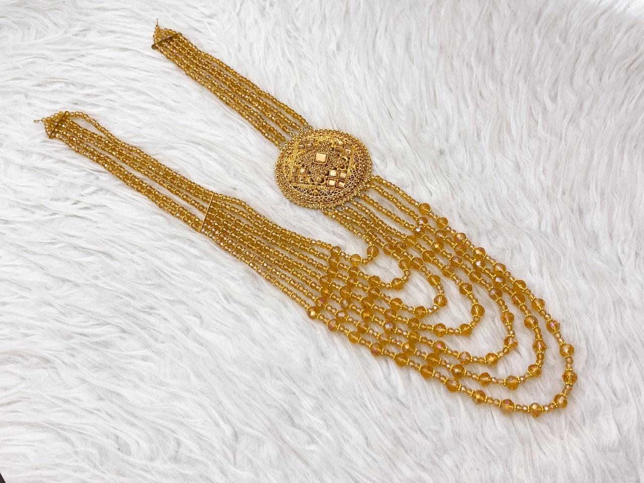 (Brooch Malah)