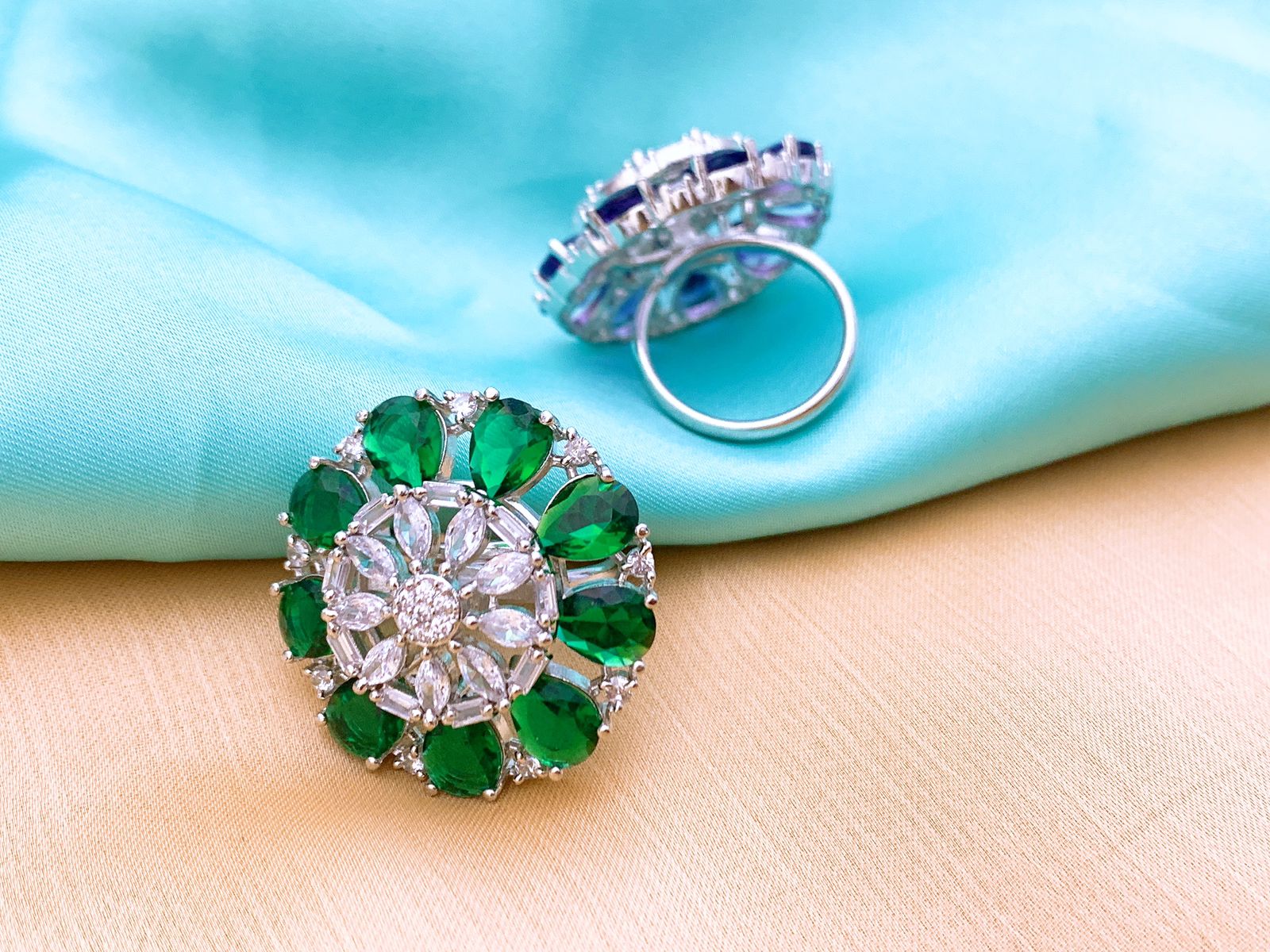 (Adjustable) Ring
