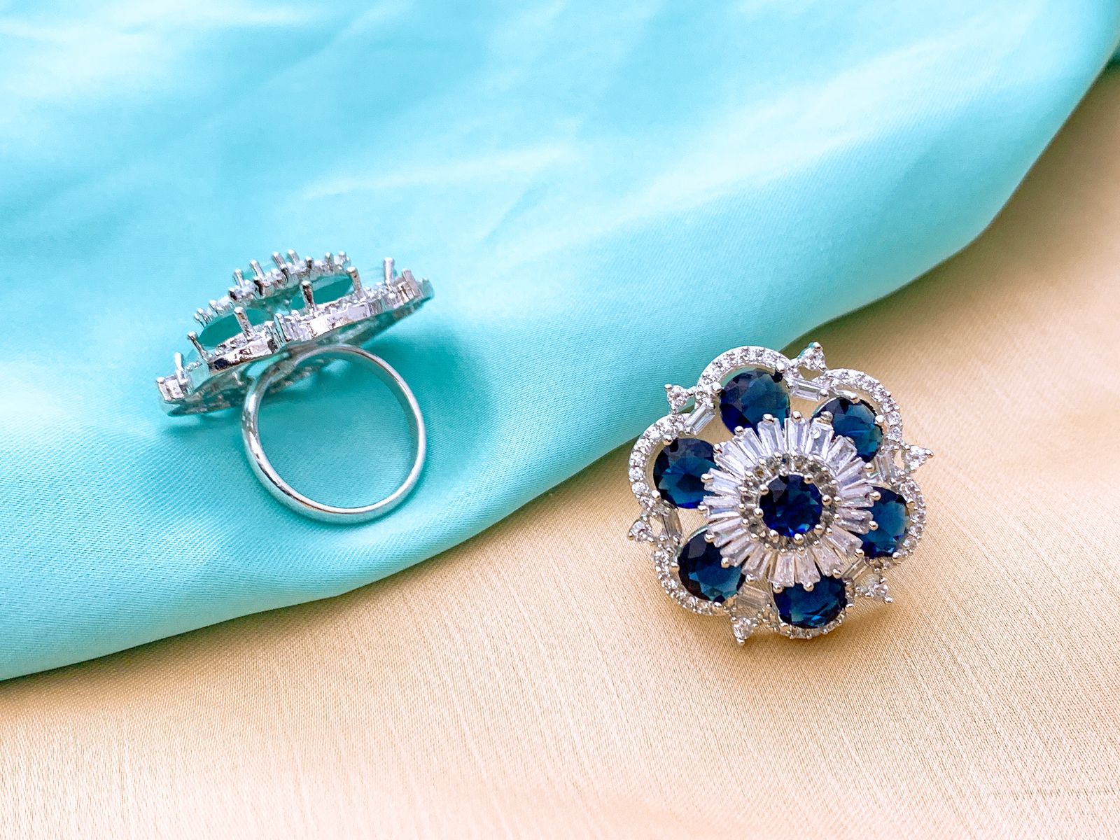 (Adjustable) Ring