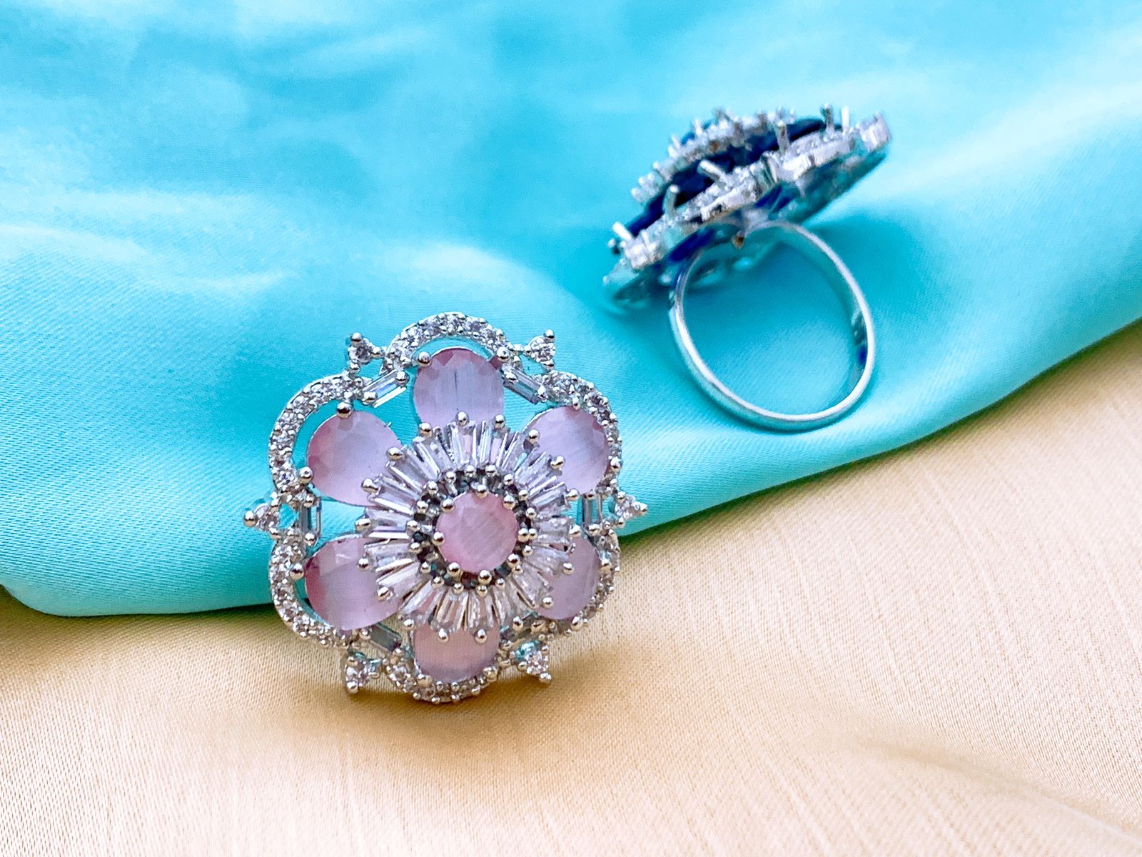(Adjustable) Ring