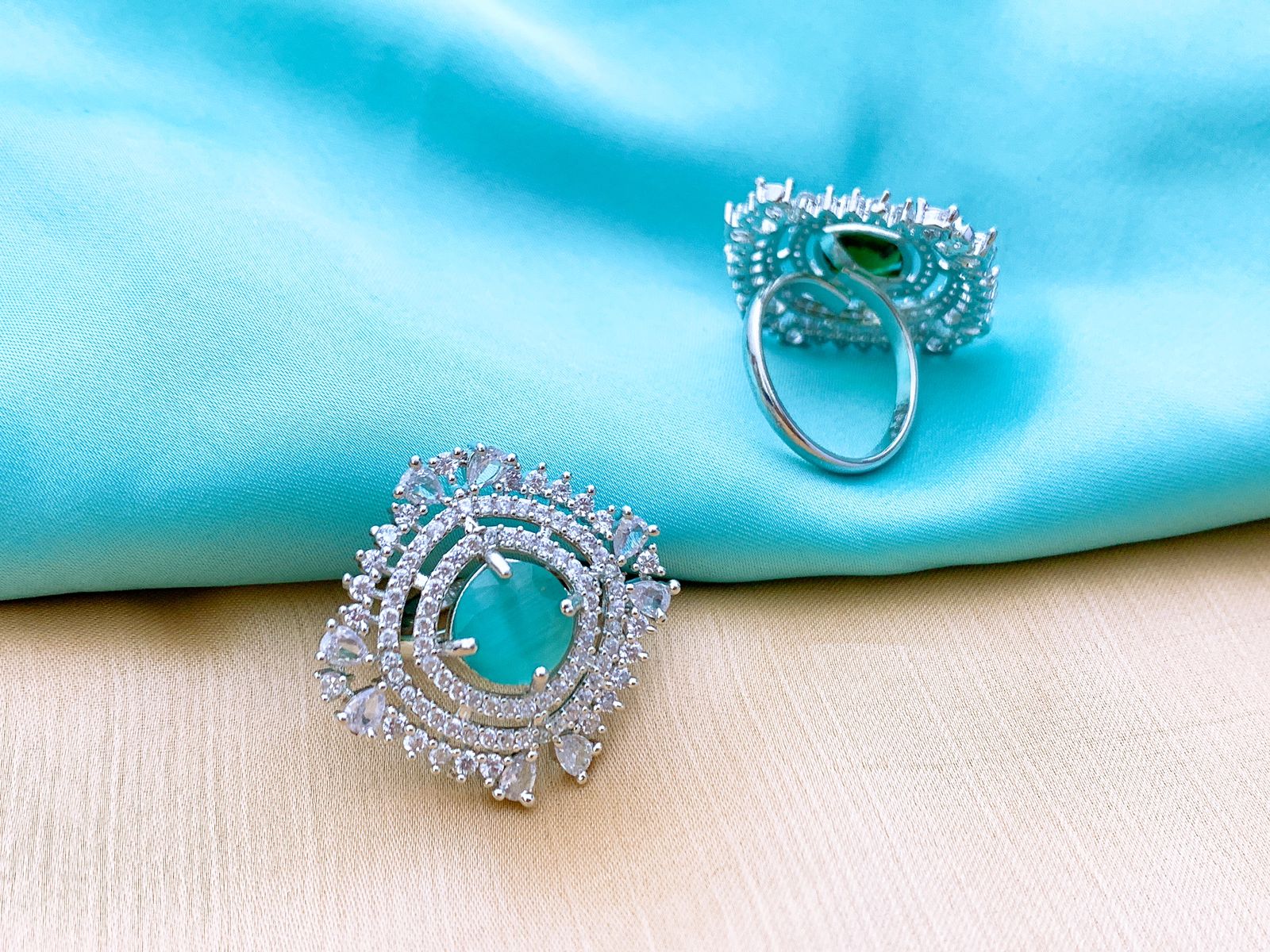 (Adjustable) Ring