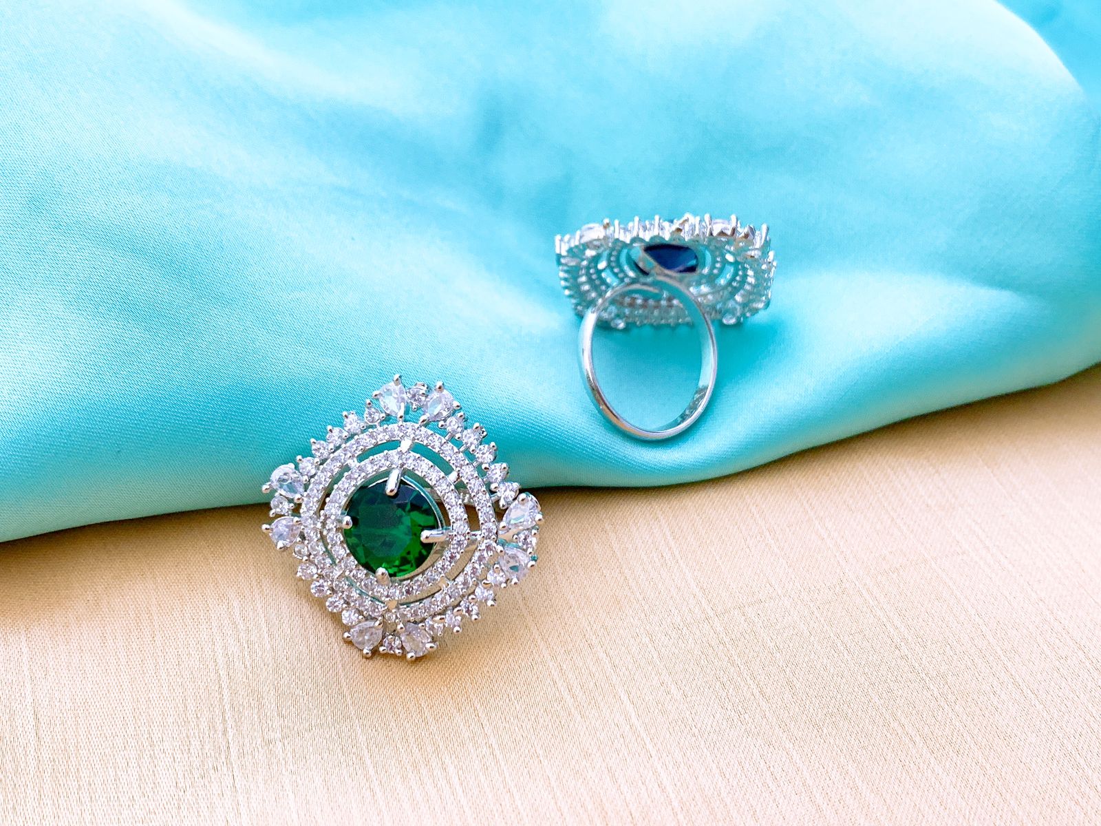 (Adjustable) Ring