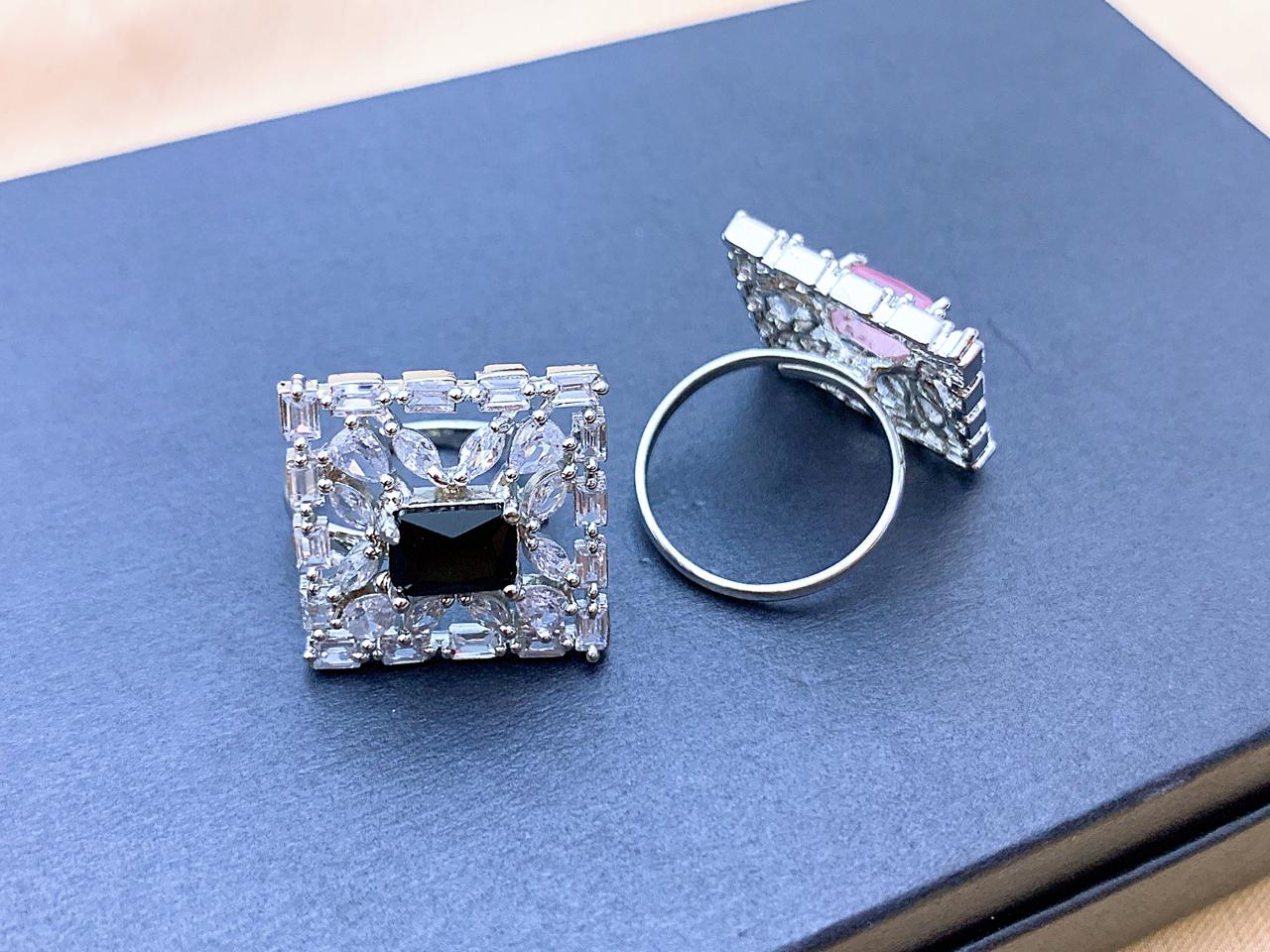 (Adjustable) Ring