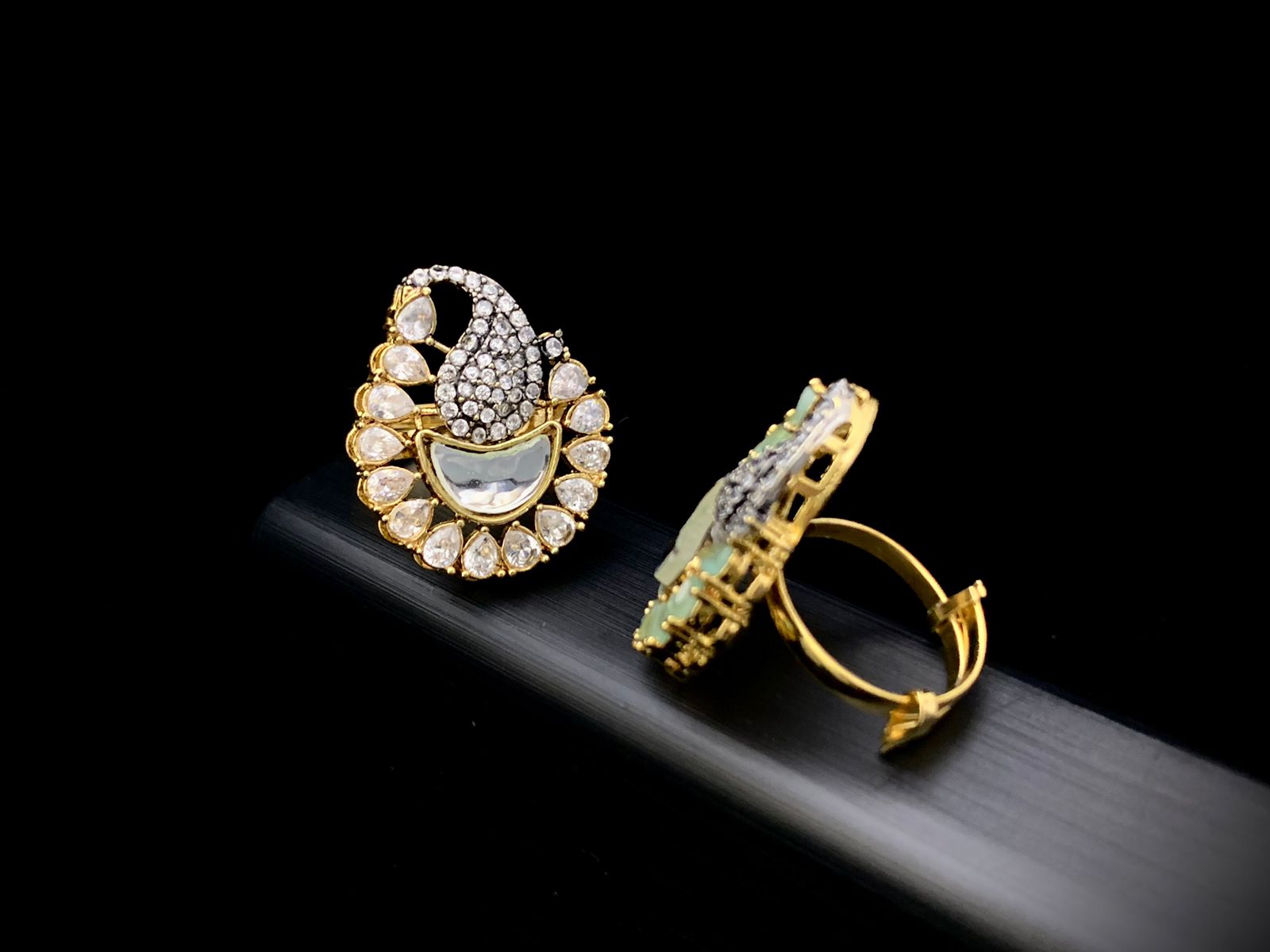 Ring